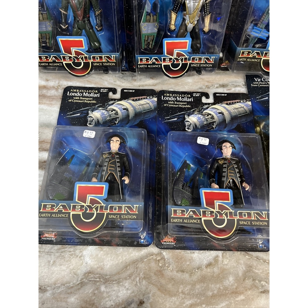 Lot of 7 Sealed Babylon 5 1997 Exclusive Premiere Action Figures- New In Box! - Picture 4 of 10